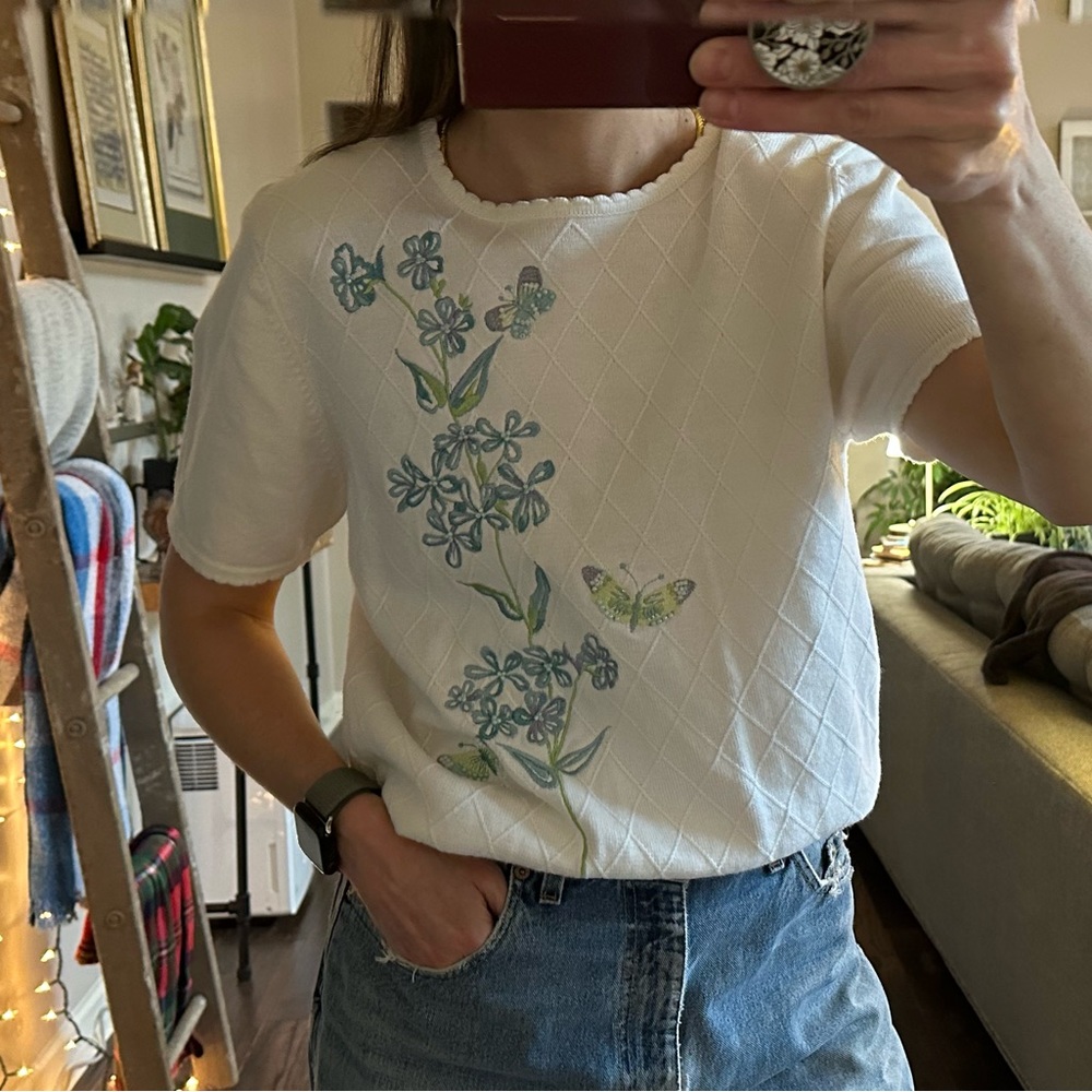 013: Alfred Dunner size medium short sleeved knit T-shirt